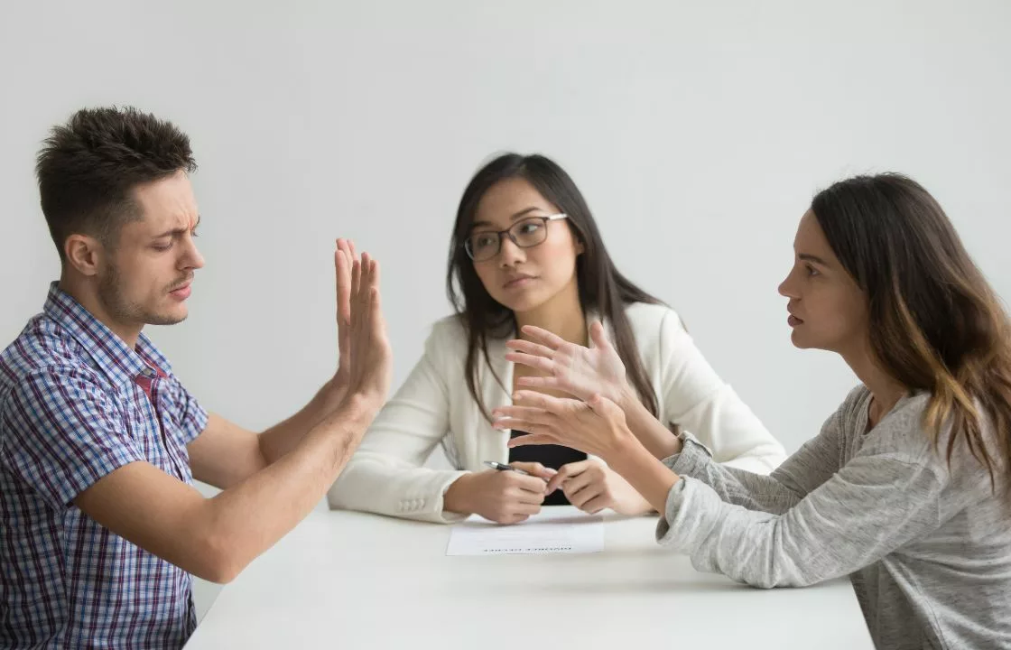 Image of couple arguing in family mediation Bromley