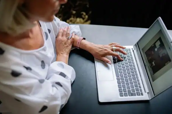 Image of woman attending online mediation Bromley services from Barker Mediation